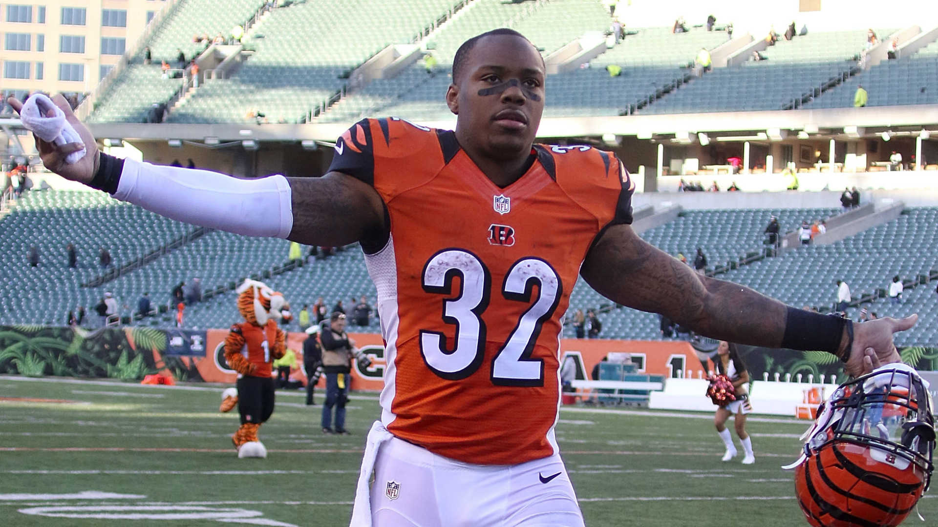 Jeremy-Hill-110514-Getty-FTR.jpg